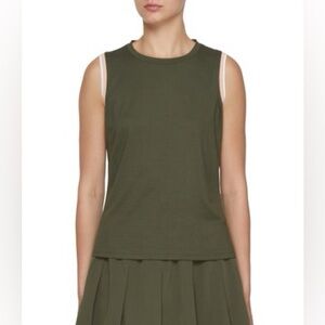 NWT Varley Arton Top in deep ivy, size M